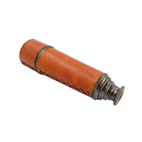 Luneta mosiężno-skórzana w pudełku drewnianym - NC2356B