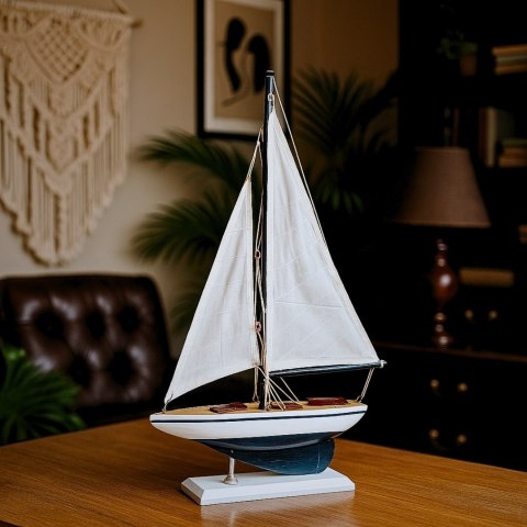 Model Jachtu Wysokość 42cm - MZ