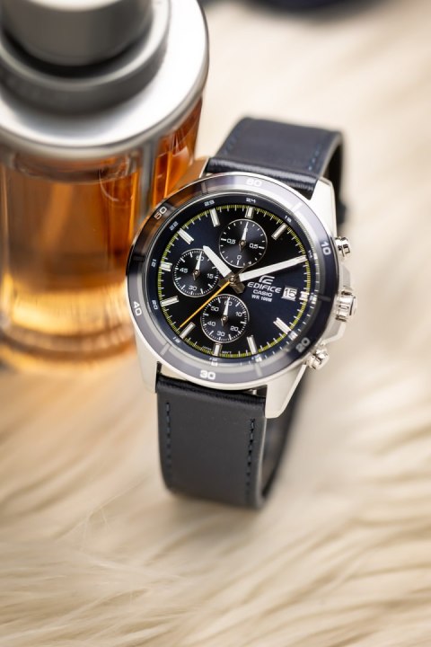 Zegarek Casio Edifice EFR-526L-2CVUEF (zd200b)